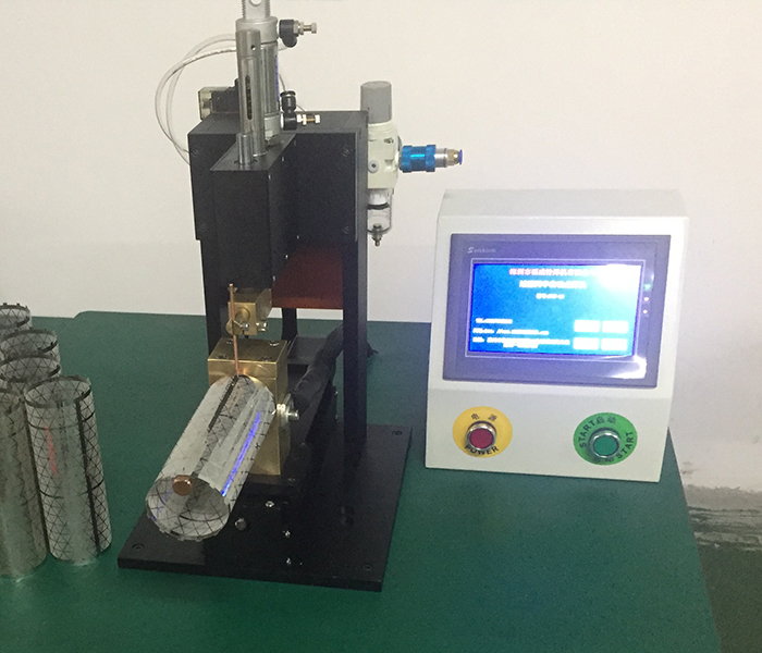 不銹鋼濾網(wǎng)直線點(diǎn)焊機(jī)